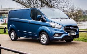 Ford Transit Custom Trend 2017 года (UK)